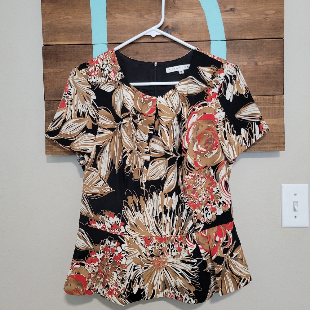 Trina turk top  peplum multi color floral zip up back Blouse Size 8